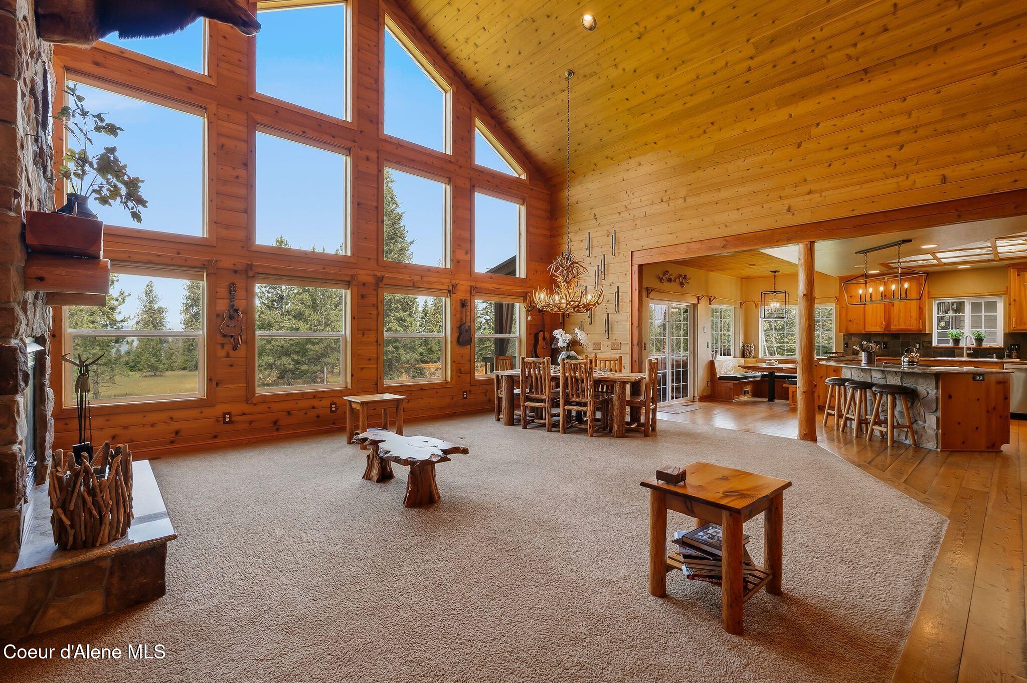 235 Kiebert Loop Hope, ID 83836 - Photo 9 of 97 Living Room