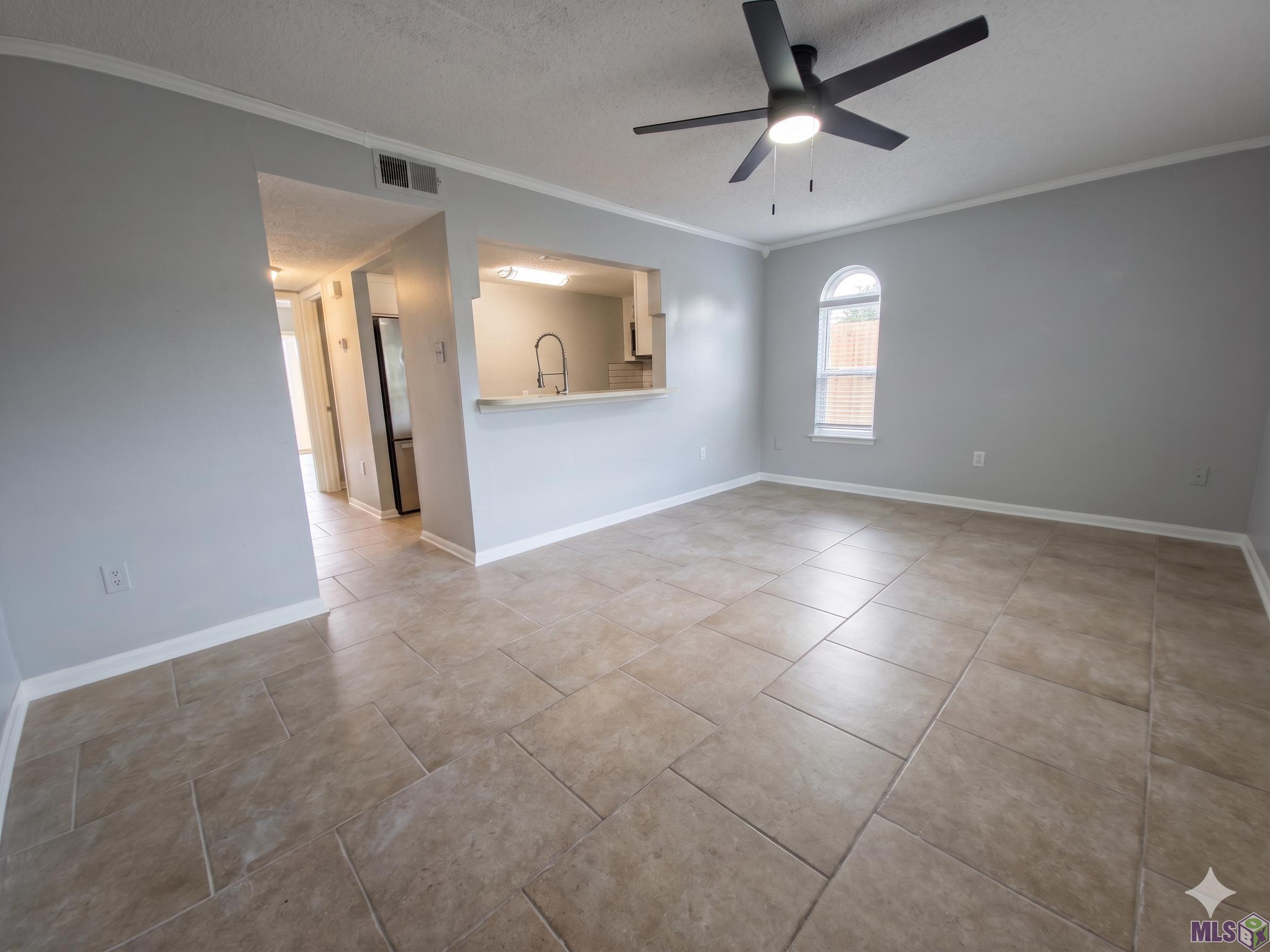 3330 Willard Street, Unit 103 Baton Rouge, LA 70802 - Photo 3 of 12