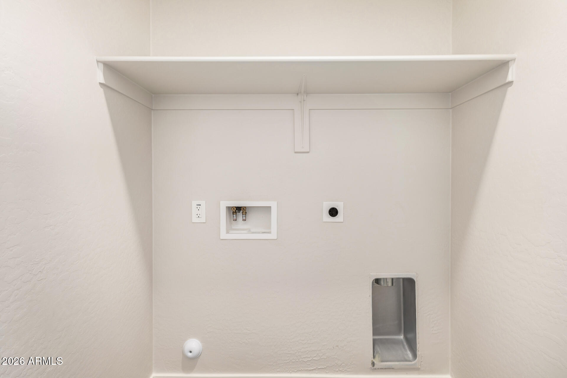 16022 South Naviska Road Arizona City, AZ 85123 - Photo 20 of 25 a view of door