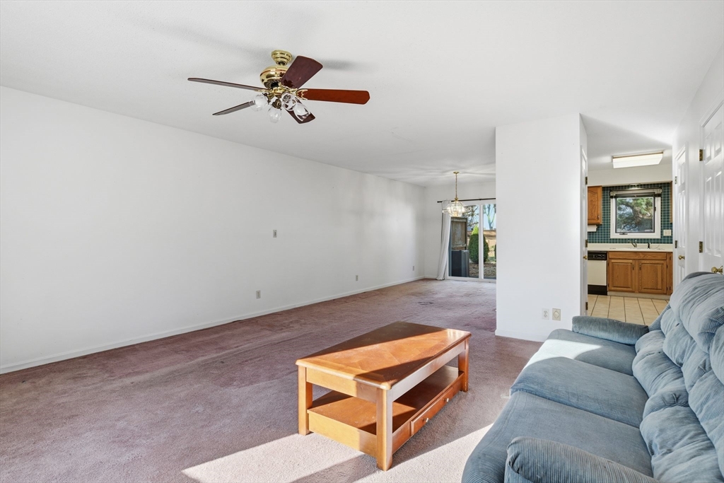 200 Lambert Terrace, Unit 70 Chicopee, MA 01020 - Photo 5 of 39 a living room with furniture