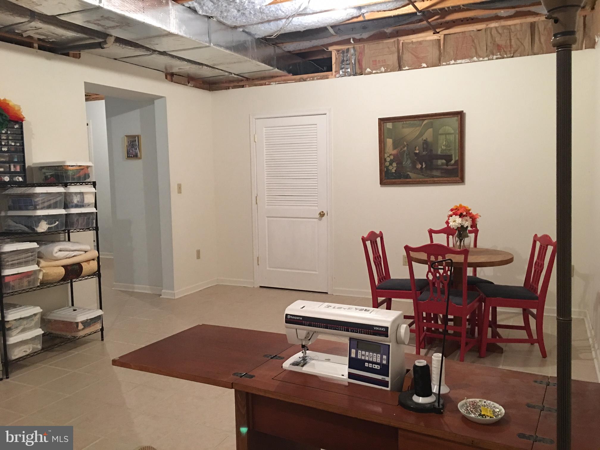 8029 Lofty Height Road Waynesboro, PA 17268 - Photo 21 of 30 Family Room