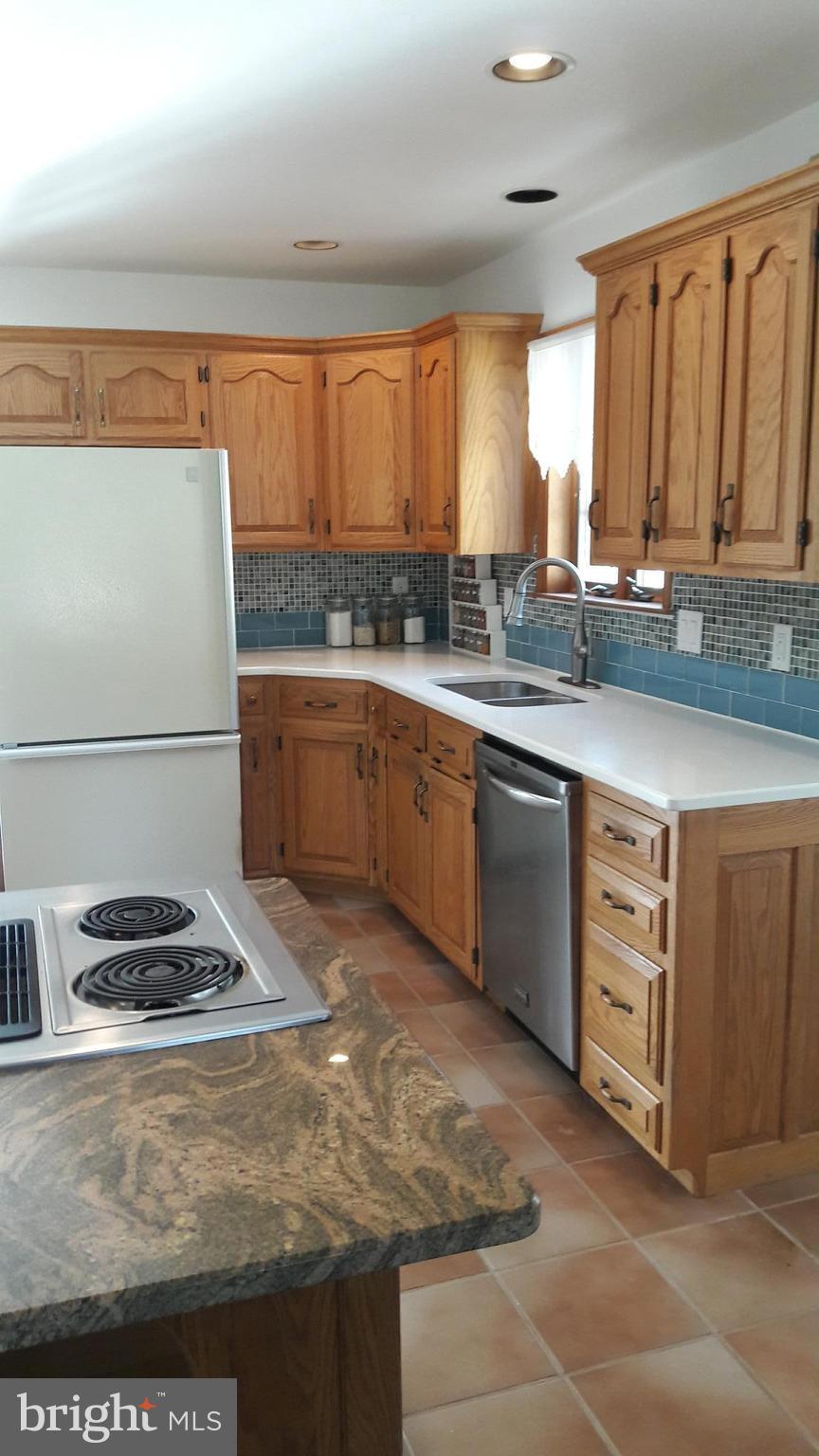 8029 Lofty Height Road Waynesboro, PA 17268 - Photo 8 of 30 Kitchen