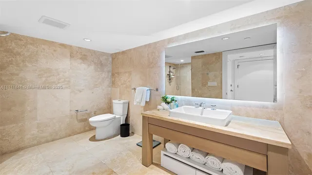 $50,000 | 102 24th Street, Unit 904, Miami Beach, FL 33139