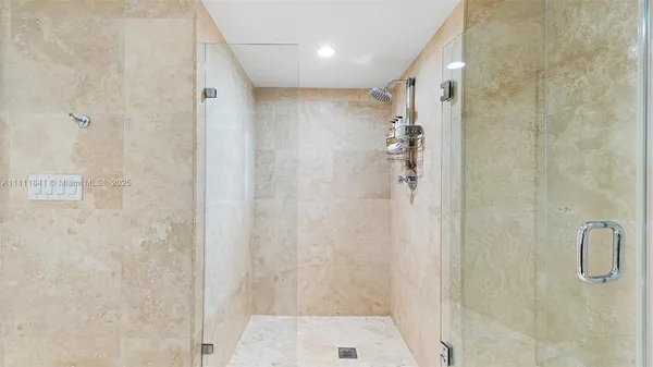 $50,000 | 102 24th Street, Unit 904, Miami Beach, FL 33139