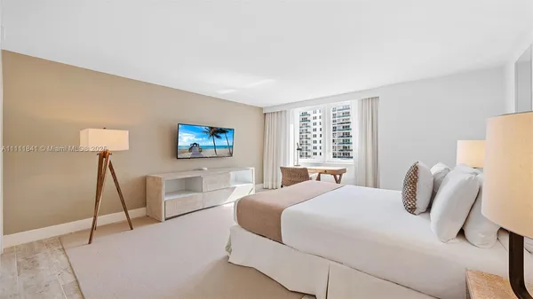 $50,000 | 102 24th Street, Unit 904, Miami Beach, FL 33139