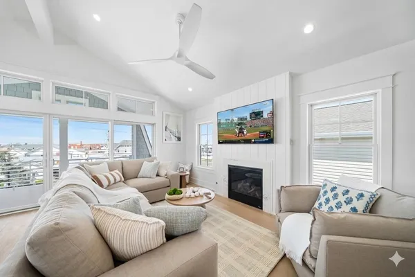 $2,999,000 | 911 Surf Avenue, North Wildwood, NJ 08260