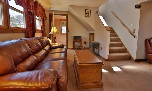 13 Brooks Road Gloucester, MA 01930 - Photo 4 of 27