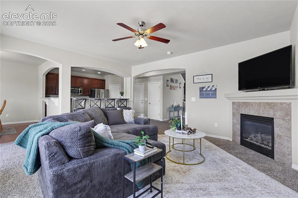 6598 Alliance Loop Colorado Springs, CO 80925 - Photo 6 of 39 Living room