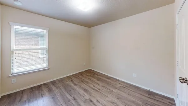 $2,195 | 5117 Texana Drive, Frisco, TX 75036