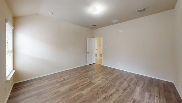 $2,195 | 5117 Texana Drive, Frisco, TX 75036