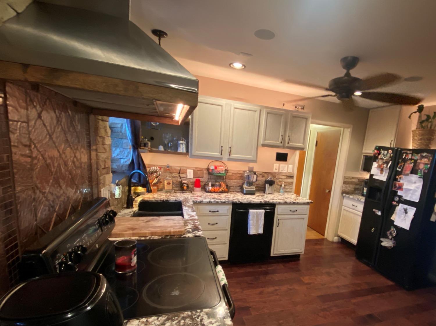 2719 Anderson Ferry Road Cincinnati, OH 45238 - Photo 7 of 25 Gallery Image 7