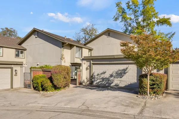 $635,000 | 8851 Bluff Lane, Fair Oaks, CA 95628