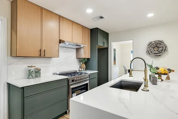 $725,000 | 3206 West Cortez Court, Irving, TX 75062