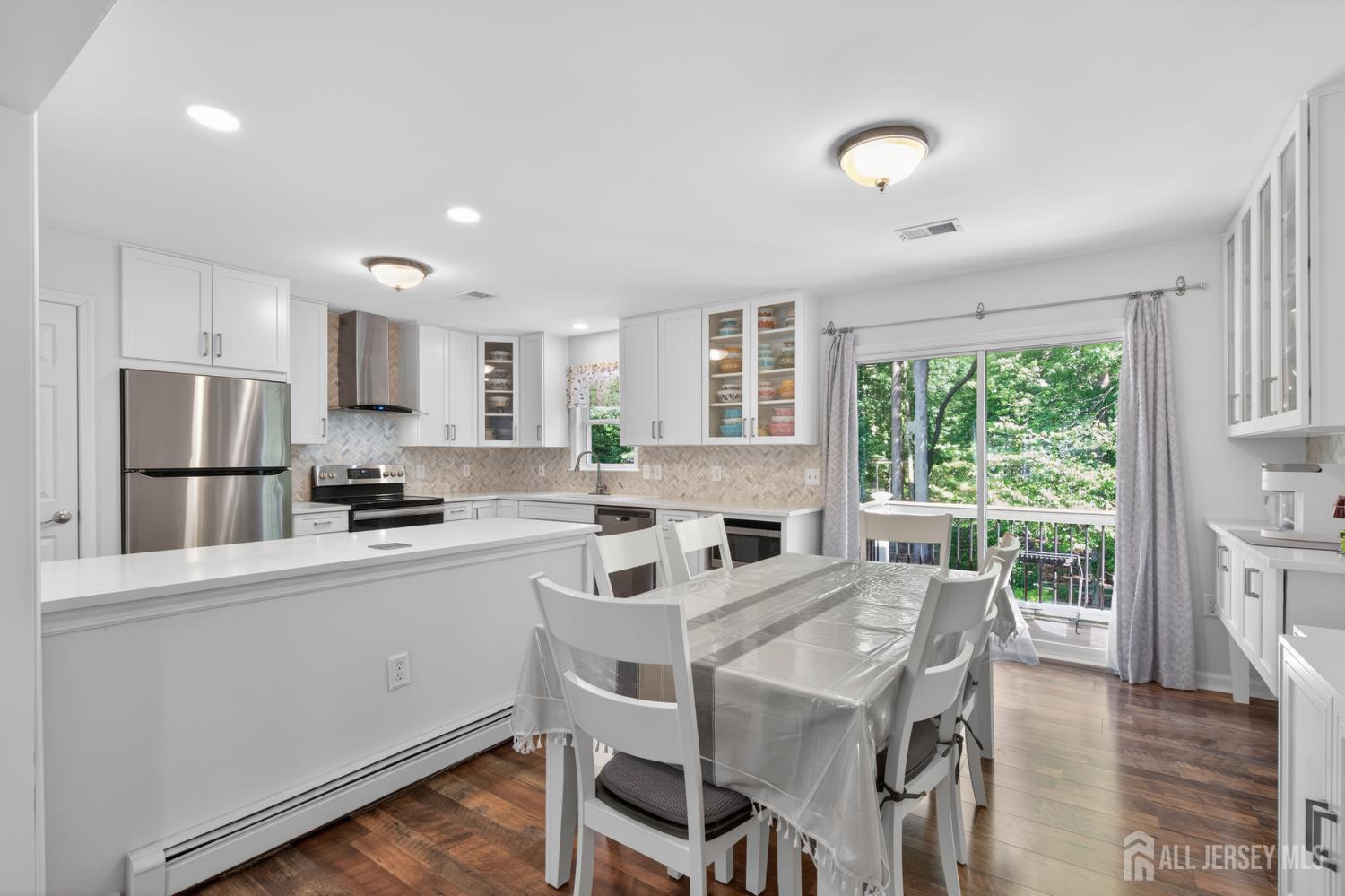 185 Fresh Ponds Road Monroe Township, NJ 08831 - Photo 9 of 60