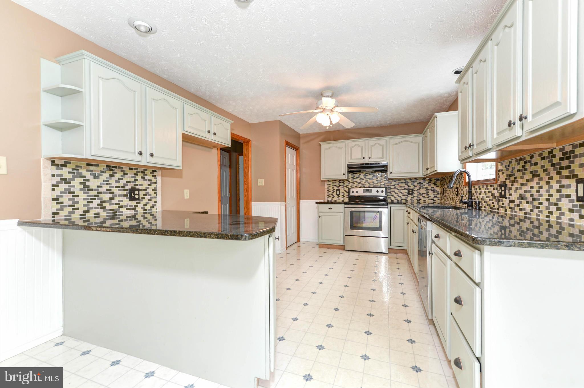 104 Little Brick Court Rising Sun, MD 21911 - Photo 8 of 22 SUNNY