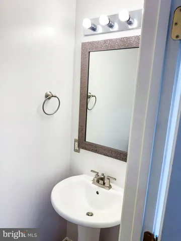 $2,300 | 5211 Duke Court, Frederick, MD 21703