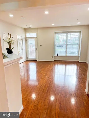 $2,300 | 5211 Duke Court, Frederick, MD 21703