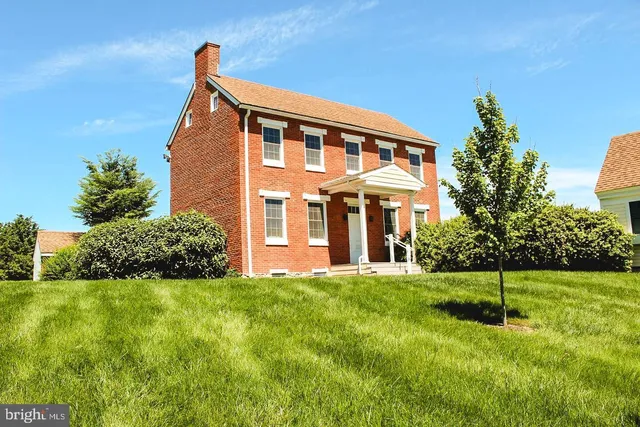 $2,300 | 5211 Duke Court, Frederick, MD 21703