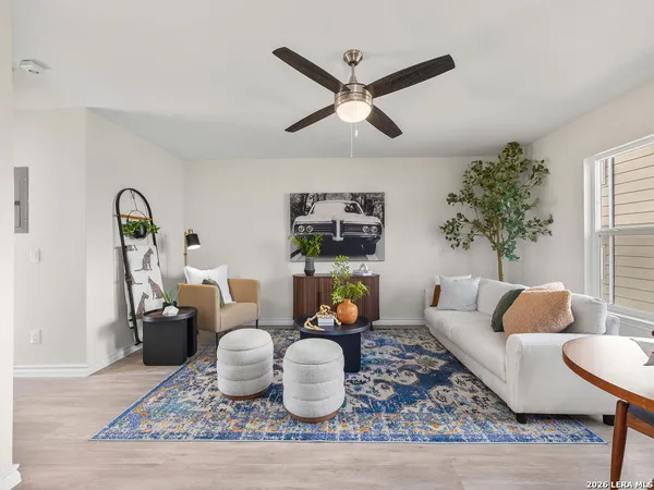 $1,650 | 310 West Evergreen Street, Unit 101, San Antonio, TX 78212