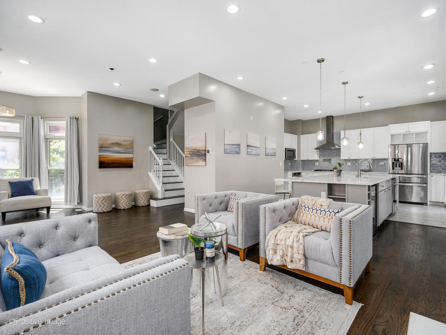 910 West Village Court Chicago, IL 60608 - Photo 12 of 44 a living room with furniture and wooden floor