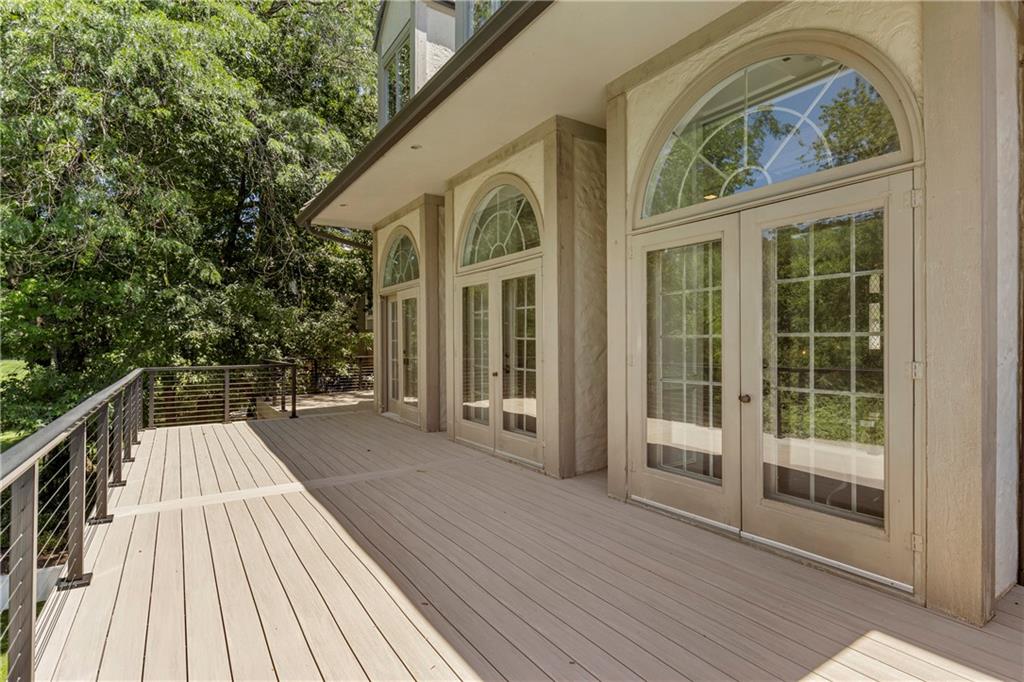 3040 West 118th Terrace Leawood, KS 66211 - Photo 19 of 58