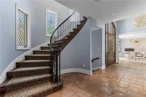 $2,400,000 | 3040 West 118th Terrace, Leawood, KS 66211