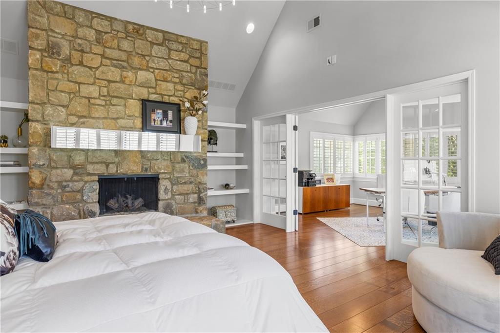 3040 West 118th Terrace Leawood, KS 66211 - Photo 25 of 58