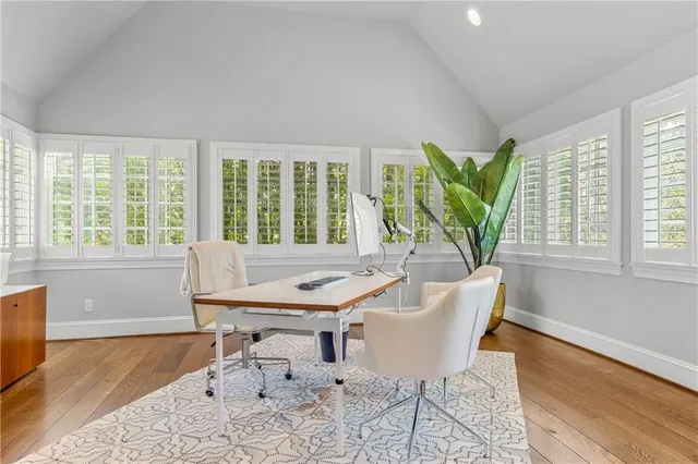 $2,400,000 | 3040 West 118th Terrace, Leawood, KS 66211