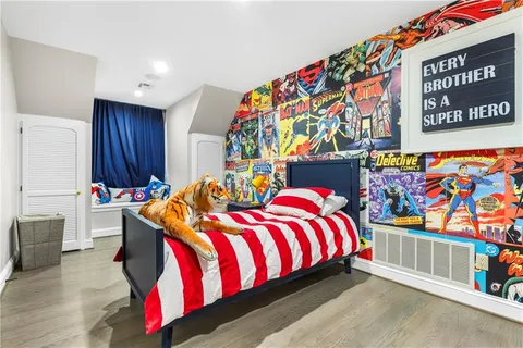 $2,400,000 | 3040 West 118th Terrace, Leawood, KS 66211