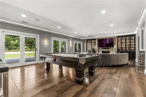 $2,400,000 | 3040 West 118th Terrace, Leawood, KS 66211