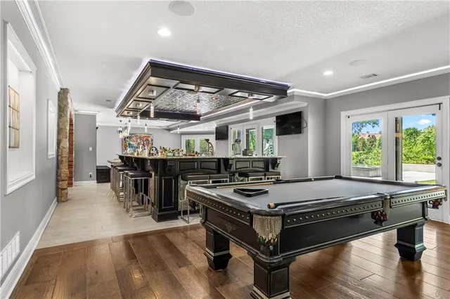 $2,400,000 | 3040 West 118th Terrace, Leawood, KS 66211