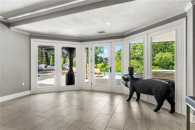 $2,400,000 | 3040 West 118th Terrace, Leawood, KS 66211