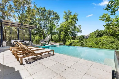$2,400,000 | 3040 West 118th Terrace, Leawood, KS 66211