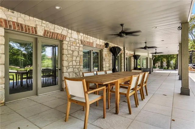 $2,400,000 | 3040 West 118th Terrace, Leawood, KS 66211