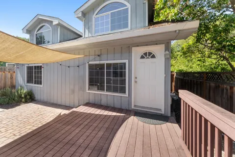 $1,898,000 | 4 Athlone Way, Menlo Park, CA 94025