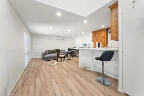 $1,898,000 | 4 Athlone Way, Menlo Park, CA 94025