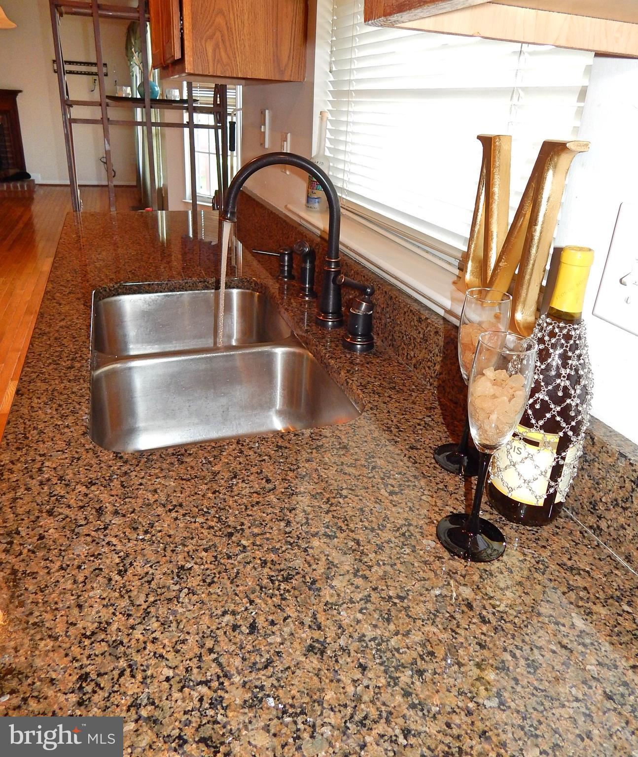 3322 Pouska Road Abingdon, MD 21009 - Photo 15 of 39 Granite Countertops!