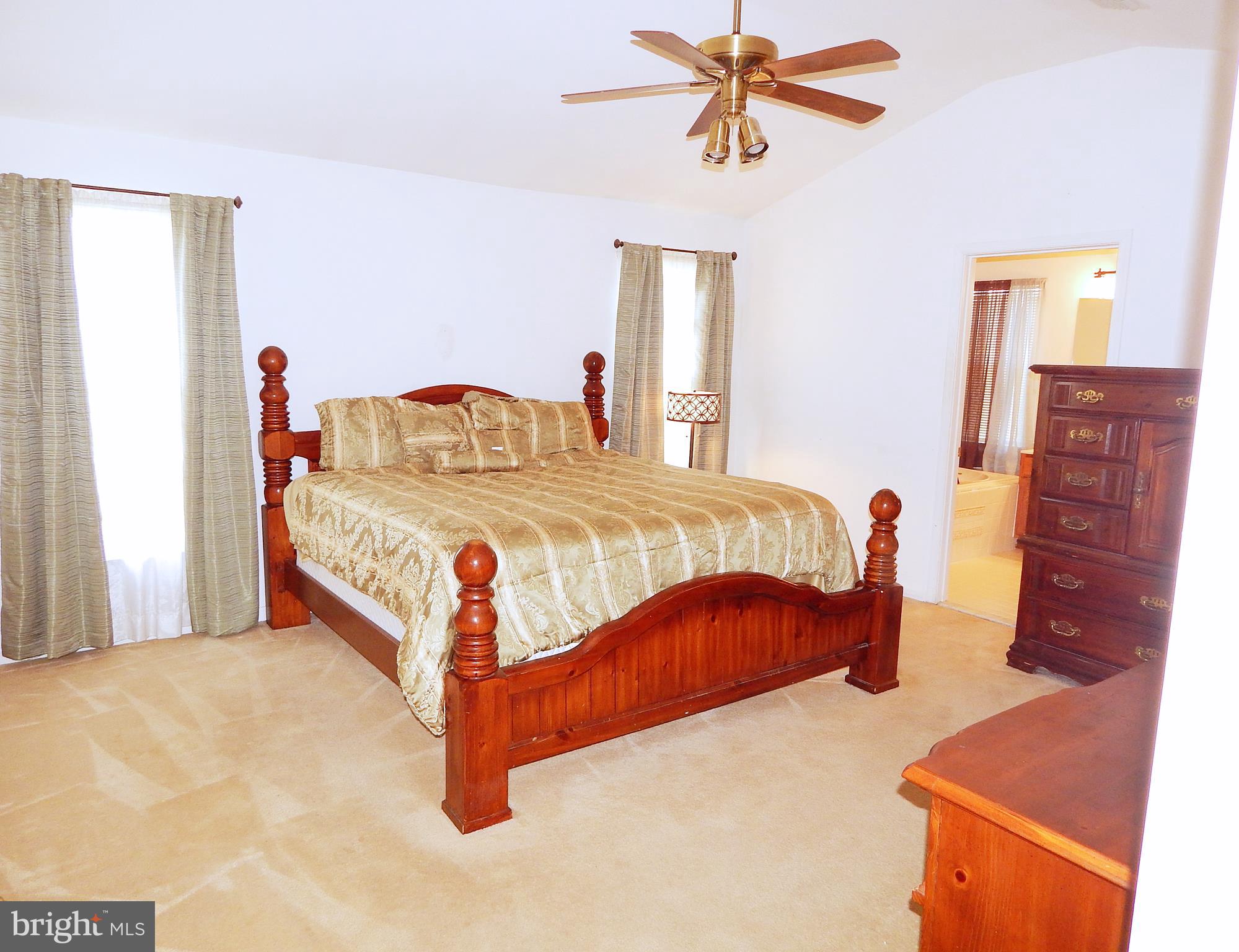 3322 Pouska Road Abingdon, MD 21009 - Photo 21 of 39 Owners Suite...King Sized Bed!