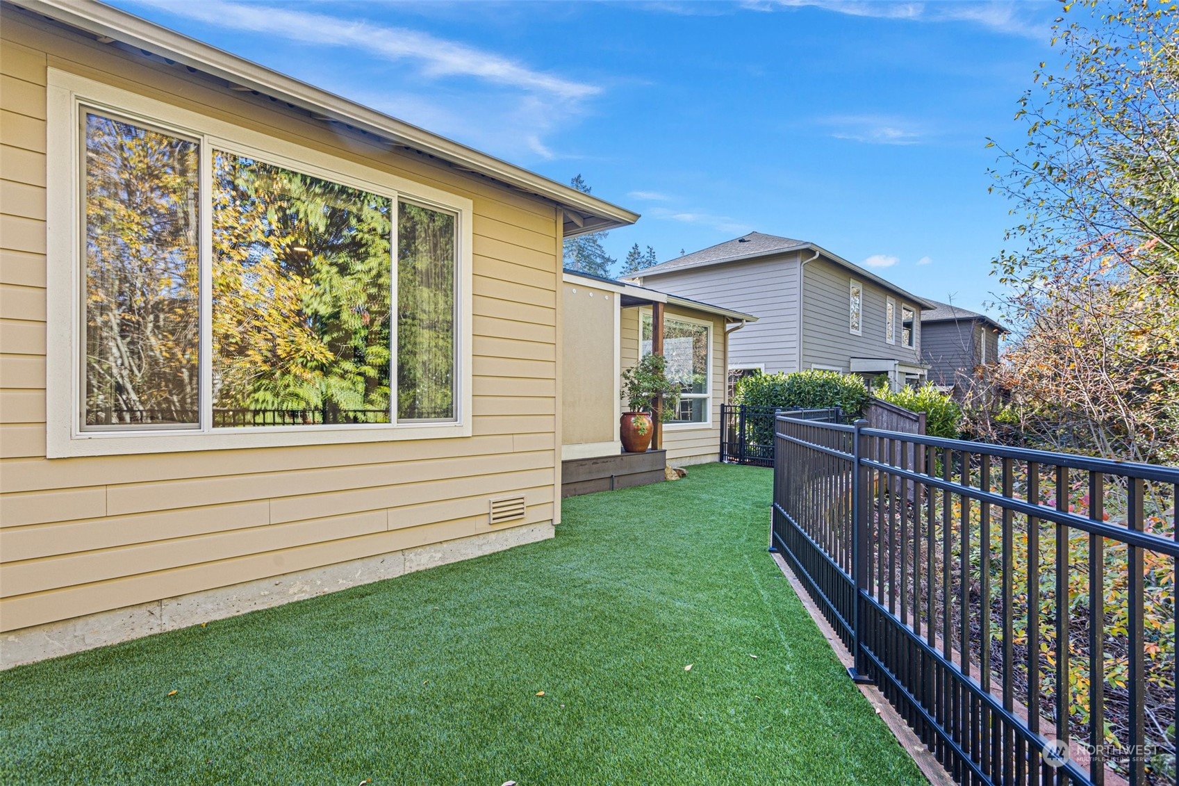 3917 171st Street Southeast Bothell, WA 98012 - Photo 29 of 33 a view of a house with backyard and garden