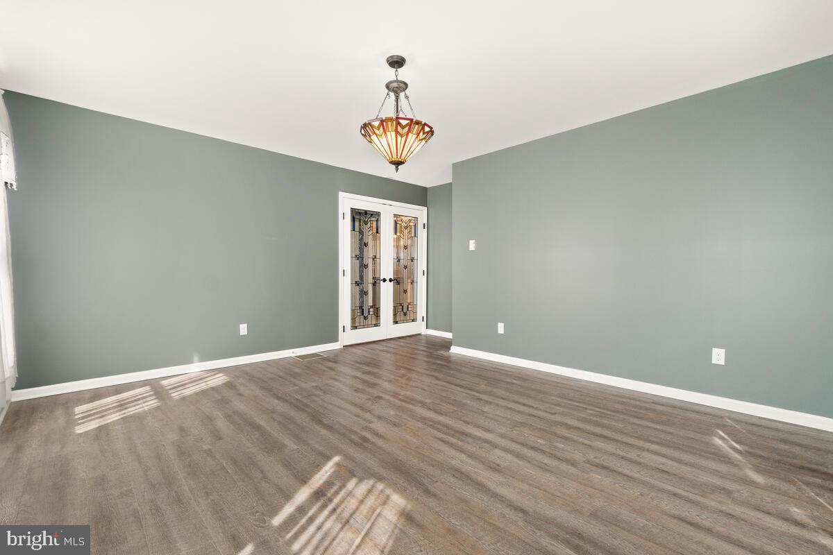 8057 Mapleville Road Boonsboro, MD 21713 - Photo 4 of 42 Gallery Image 4