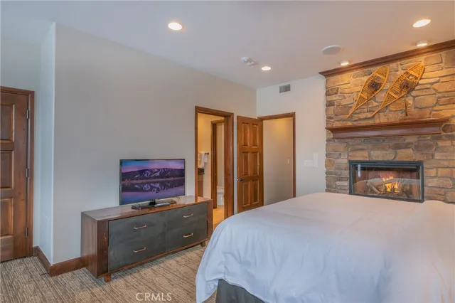 $5,000 | 40671 Village Big Bear Ca, Unit 13A, Big Bear Lake, CA 92315