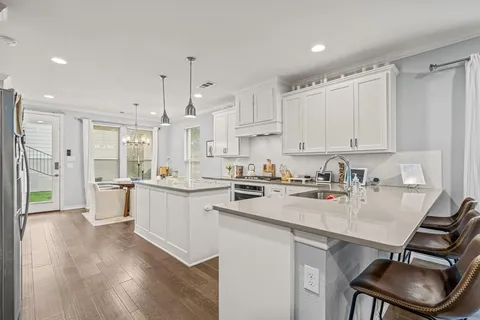 $549,000 | 3711 Byers Avenue, Fort Worth, TX 76107