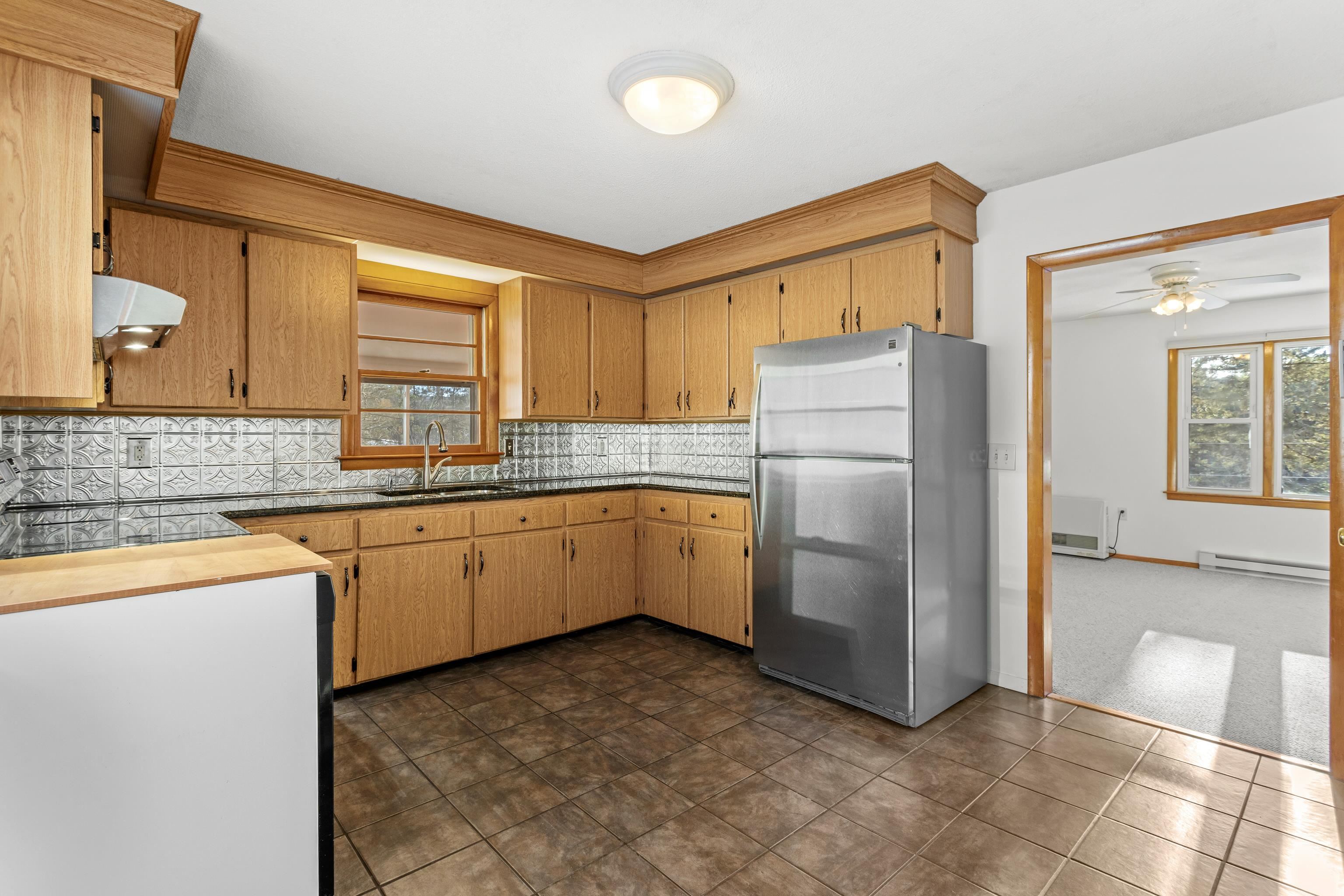 5 Kinne Street Lebanon, NH 03766 - Photo 3 of 45 Gallery Image 3