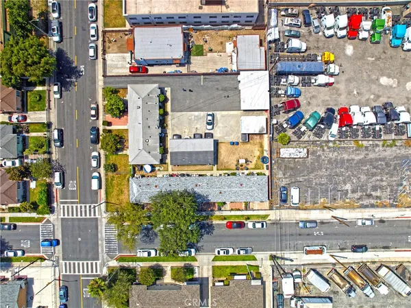 $1,200,000 | 5117 Everett Avenue, Maywood, CA 90270