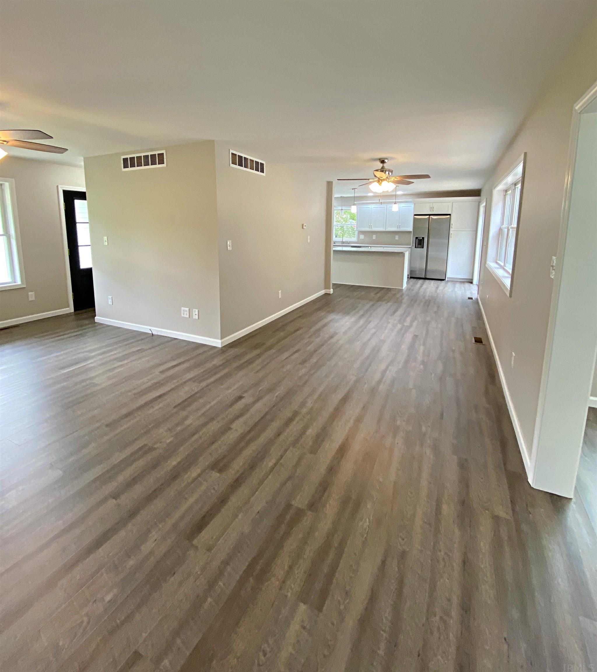 4256 Ridge Lane Washington, IN 47501 - Photo 4 of 25 Gallery Image 4