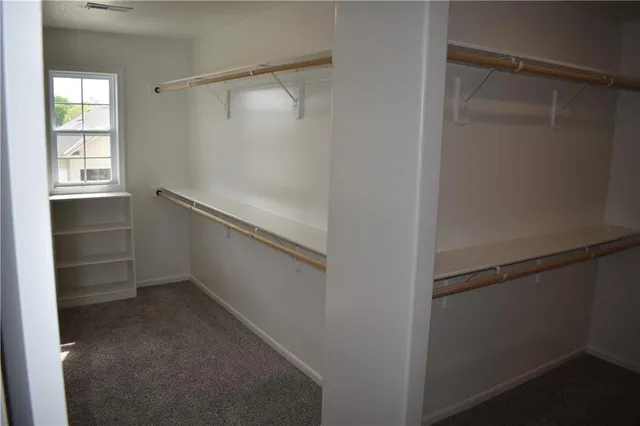 $499,900 | 6010 Northeast 118th Street, Kansas City, MO 64156