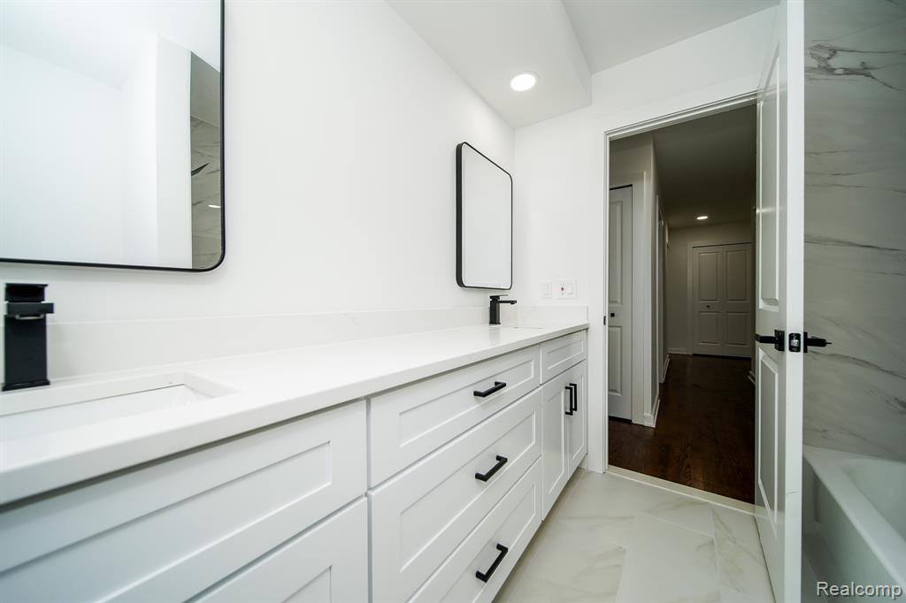 7382 Iron Gate Road Canton, MI 48187 - Photo 37 of 62