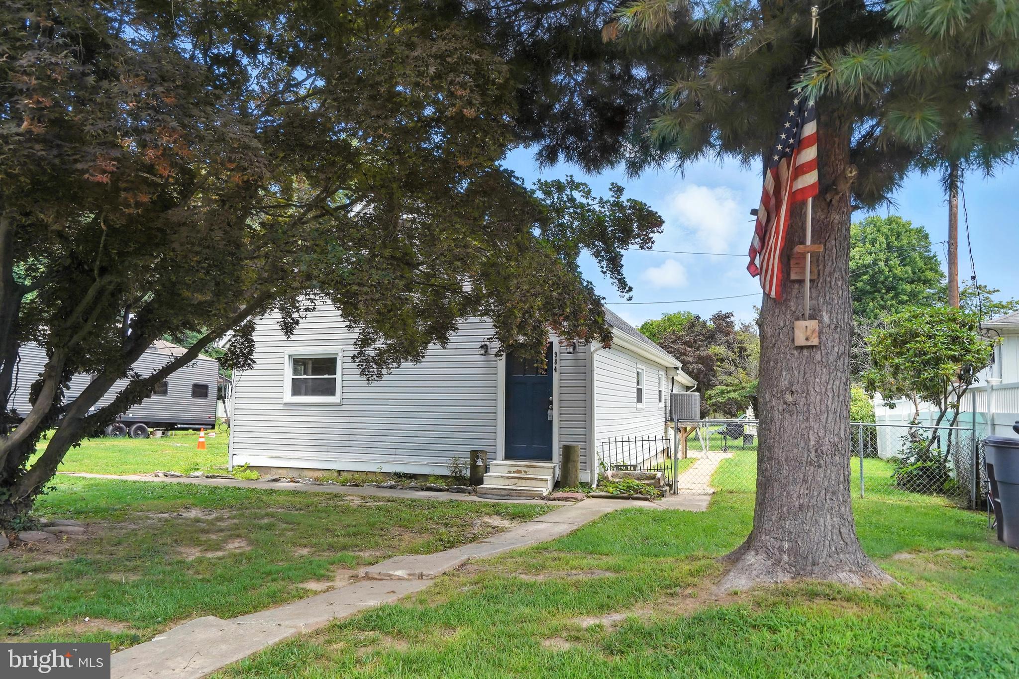 984 Seneca Park Road Baltimore, MD 21220 - Photo 3 of 39 Front