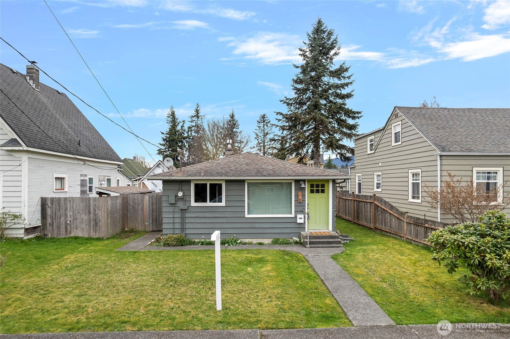 628 Jameson Street Sedro-Woolley, WA 98284 - Photo 2 of 27