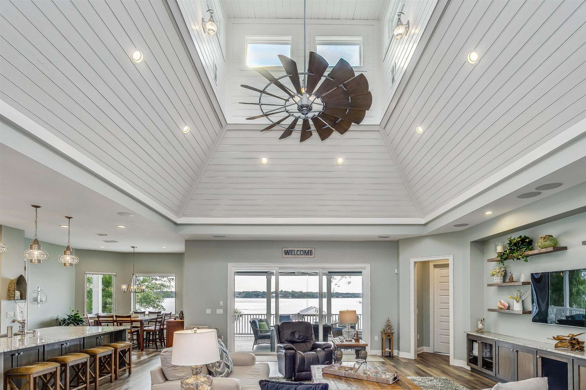 7679 Petersen Point Road Milton, FL 32583 - Photo 12 of 47